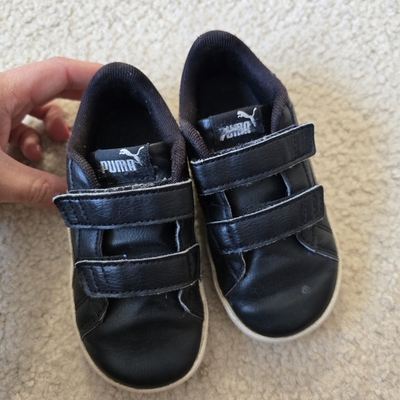 Puma Kids Size 8C Black and White Sneakers - Picture 3 of 11